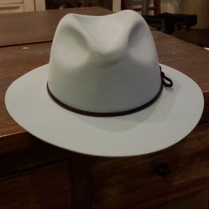 Felt Hat Fedora (light blue)